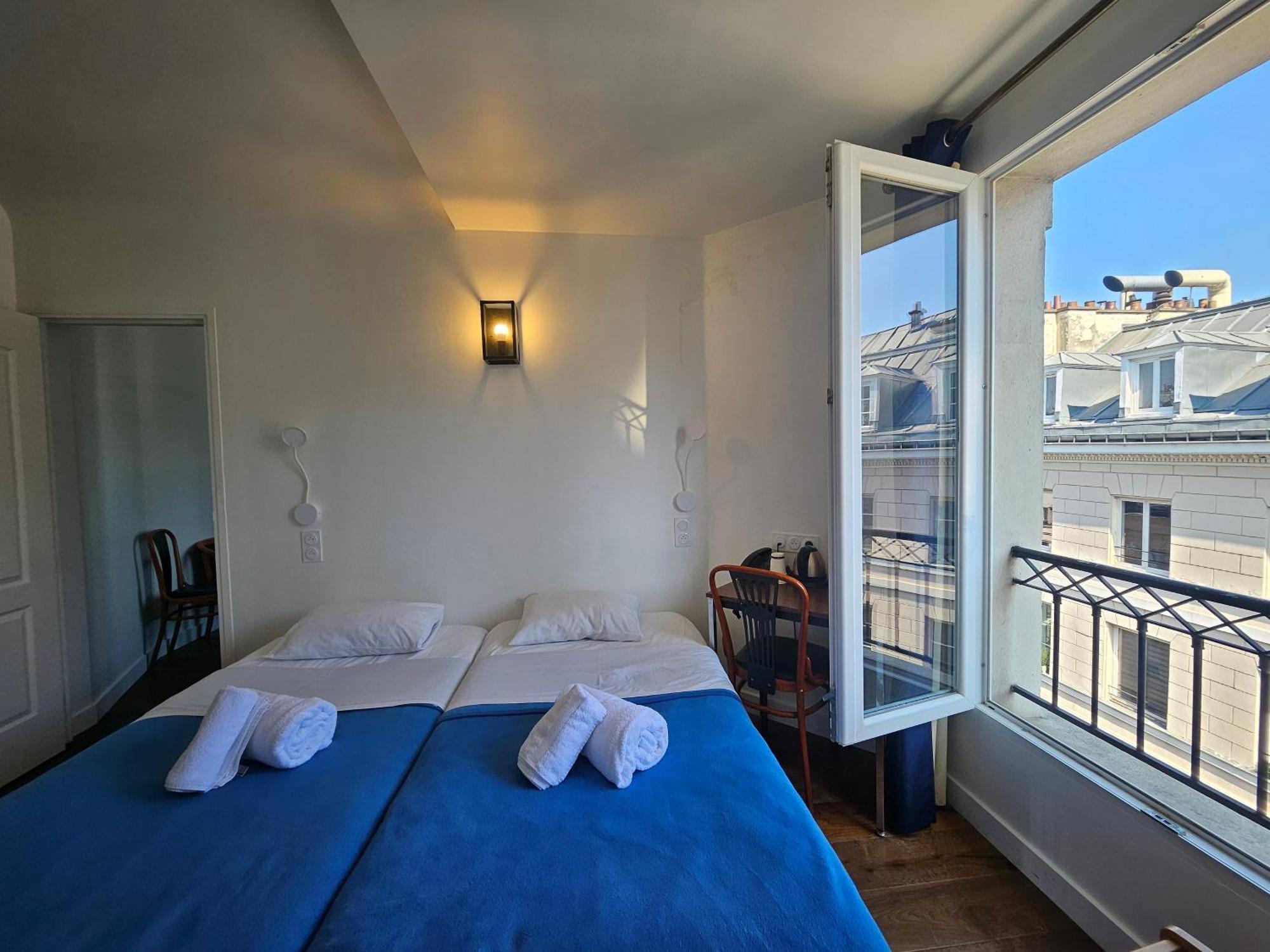Hotel La Louisiane Paris Exteriör bild